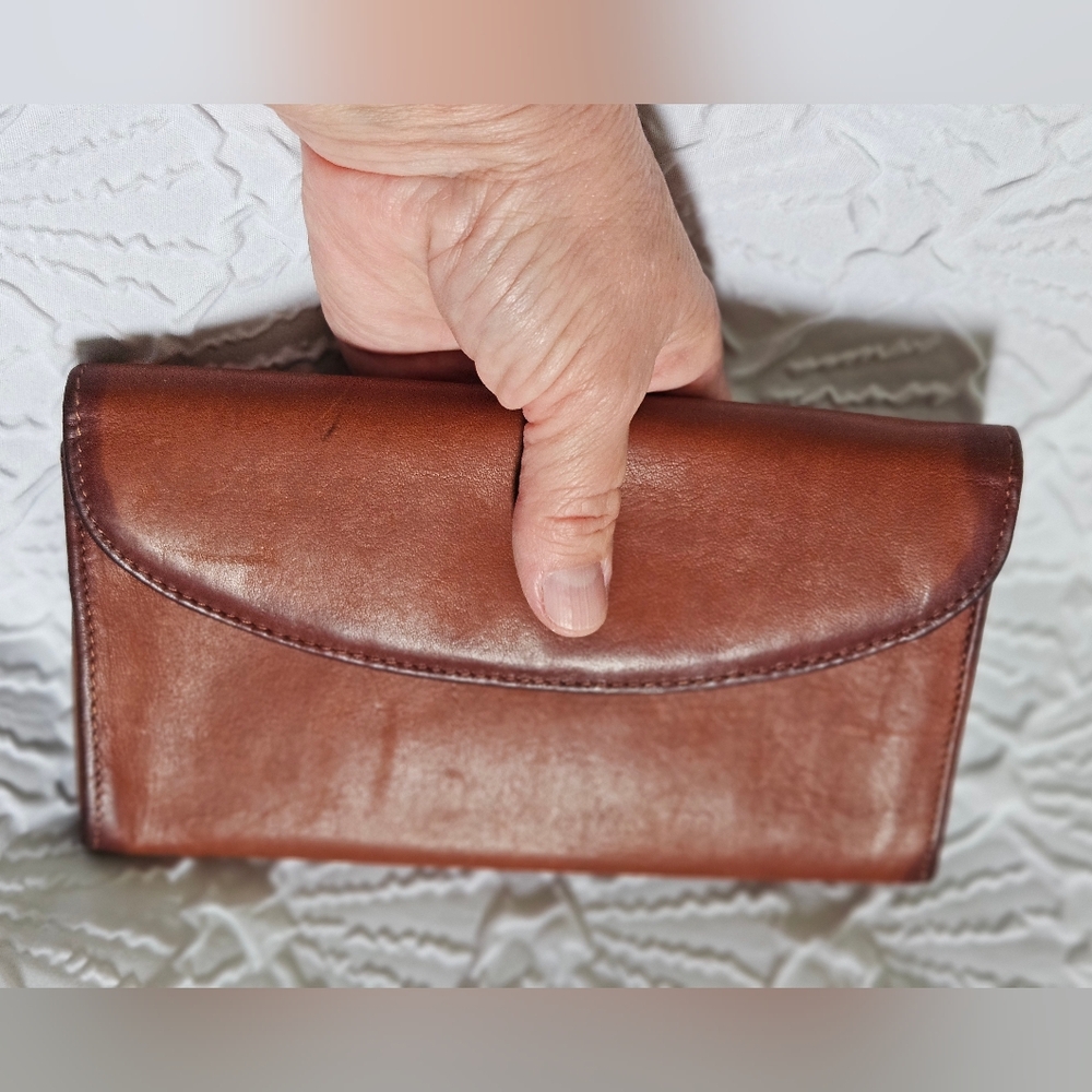 Y2K VTG Cognac Brown Genuine Leather Envelope Checkbook Wallet 7.25"x 4.25"